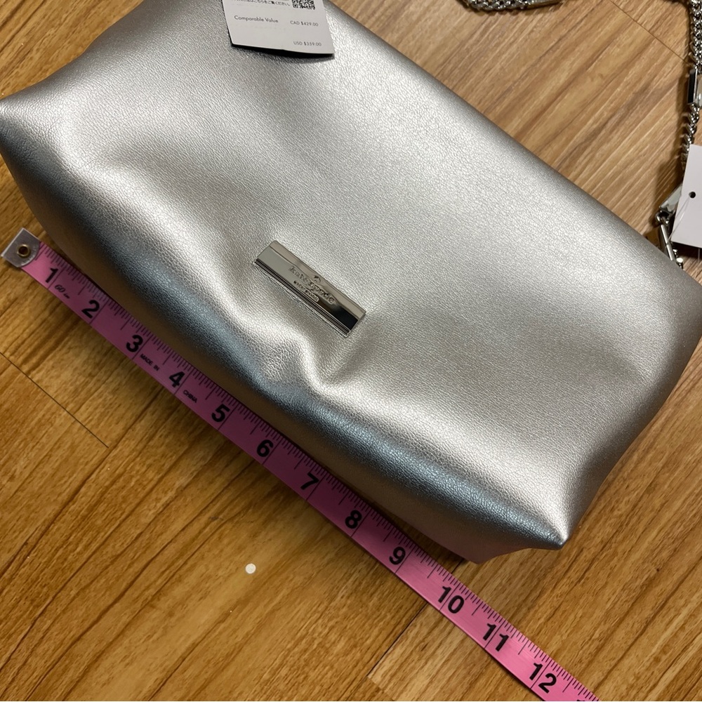 Kate Spade Anya metallic silver crossbody clutch NWT vegan leather chain bag - Picture 6 of 15